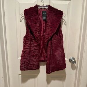 Me Jane Burgundy Faux Fur Vest